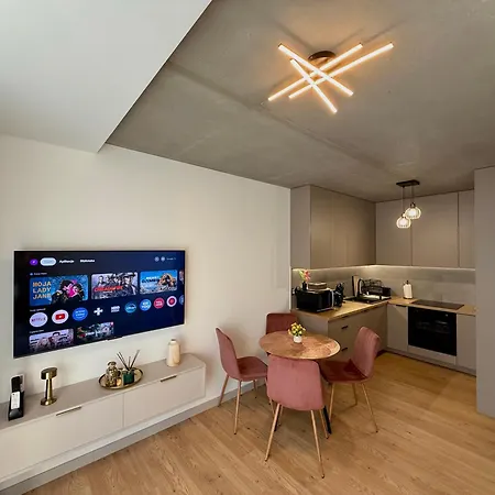 Apartamento Piastów - Parking Cracovia