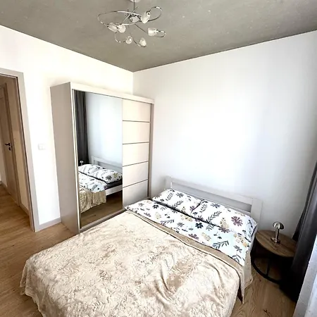 Apartment Piastow - Parking *